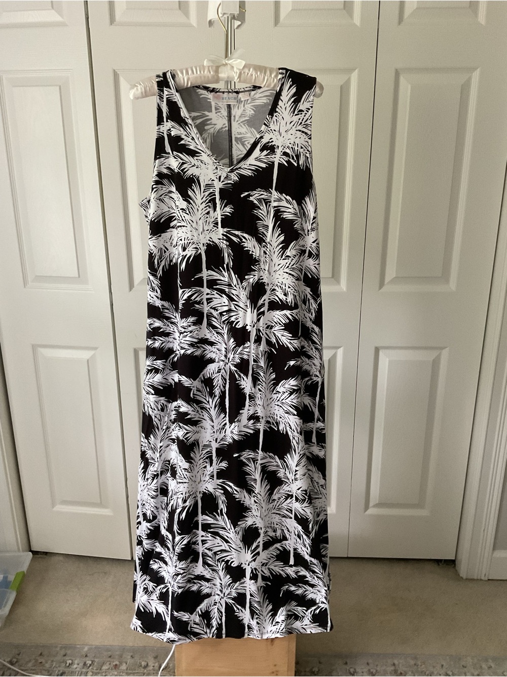 Kim Gravel Sleeveless Black & White Palm Print Maxi Dress
